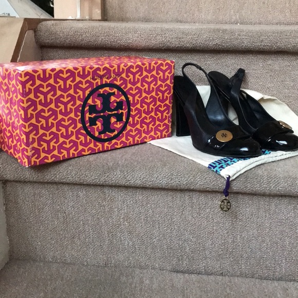 Tory Burch sling back black pumps size 7.5 - Picture 11 of 11
